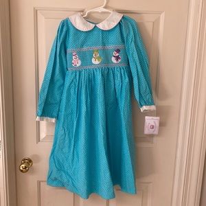 New beautiful cotton dress w embroidered snowmen.